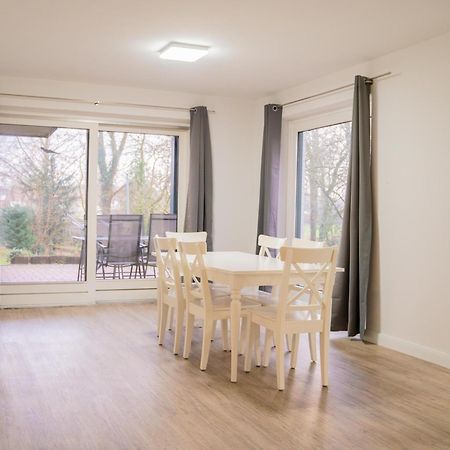 Appartementhaus Brunsholm Esgrus 外观 照片