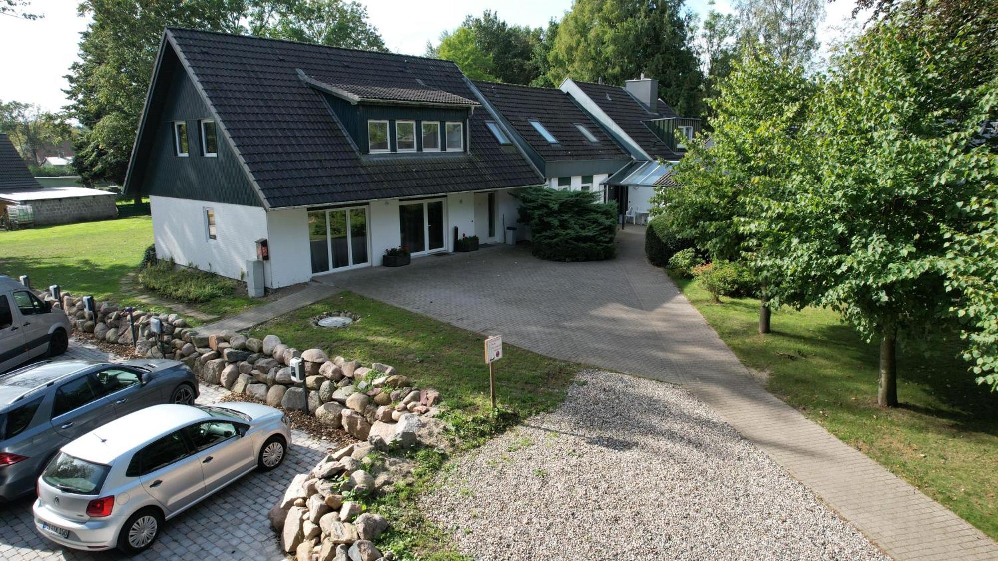Appartementhaus Brunsholm Esgrus 外观 照片